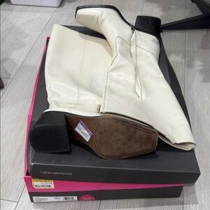 Vince Camuto Women’s Cream Leather Boots